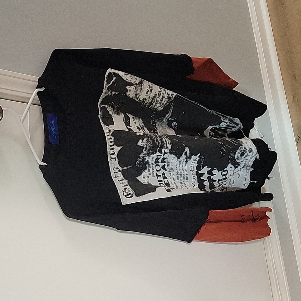 MENS EDITORIAL DEPARTMENT SWEATSHIRT RARE SIZE L